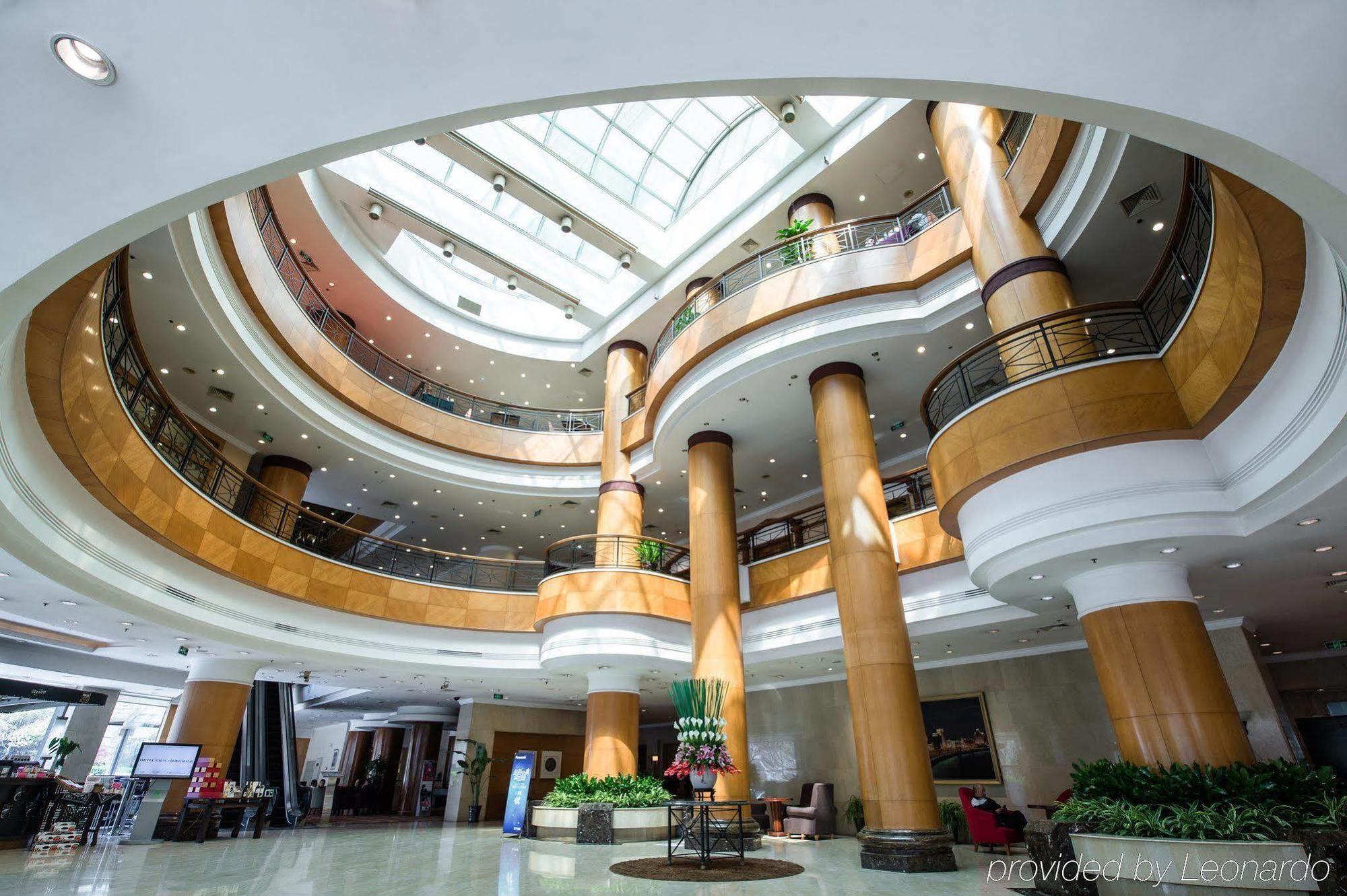 Holiday Inn Downtown Shanghai Exterior photo