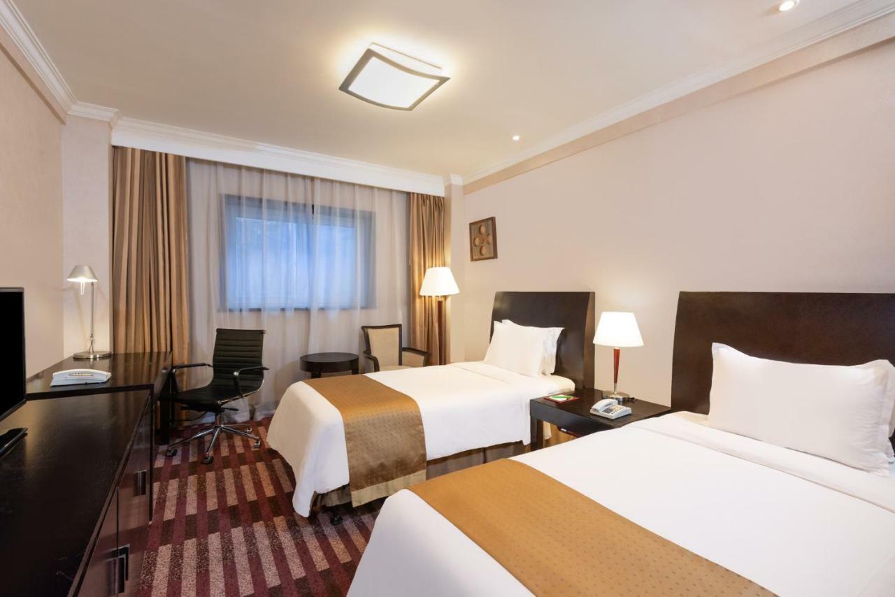 Holiday Inn Downtown Shanghai Exterior photo